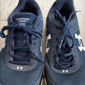 Under Armour Men's Charged Assert Blue Sneakers 9.5